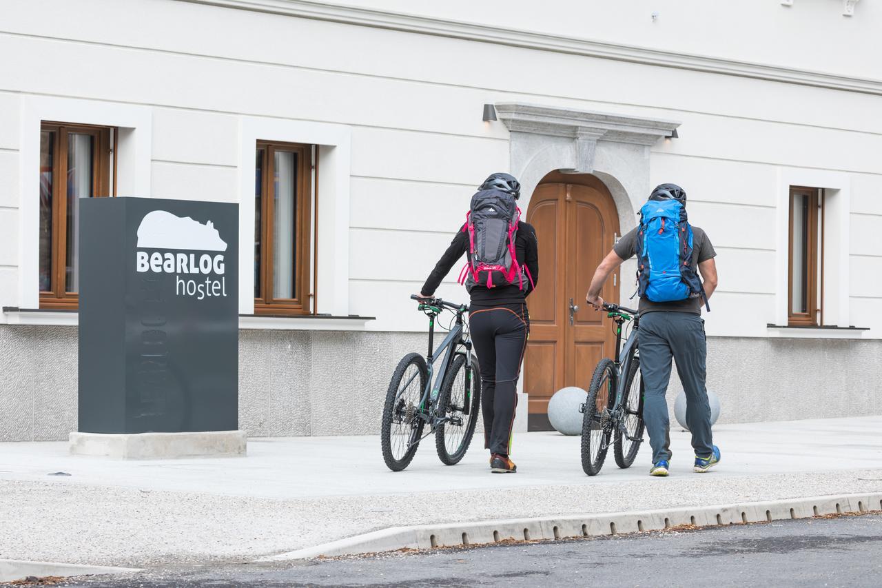 Hostel Bearlog Kocevje Esterno foto